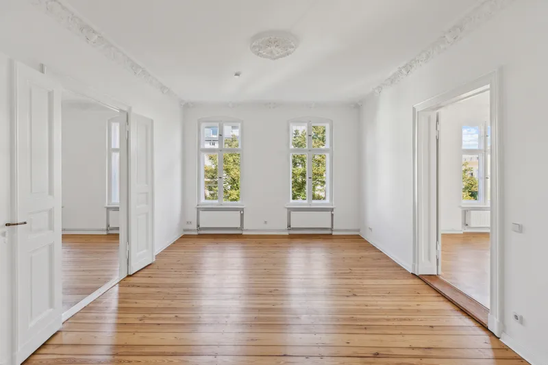 Exklusive Altbauwohnung in Bestlage – modernes Wohngefühl & mietfreie Zeit — photo 1